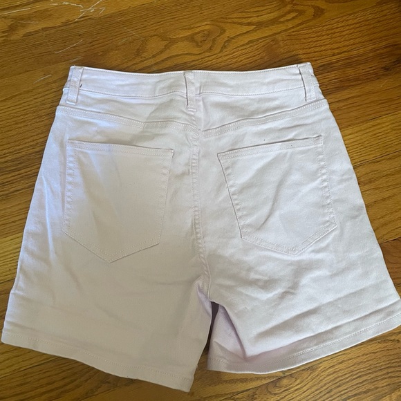 Spirited Away Light Pink Sootball Printed Shorts - Picture 4 of 5